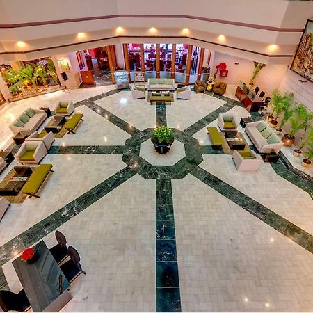 Hotel Hindusthan International, Waranasi Zewnętrze zdjęcie