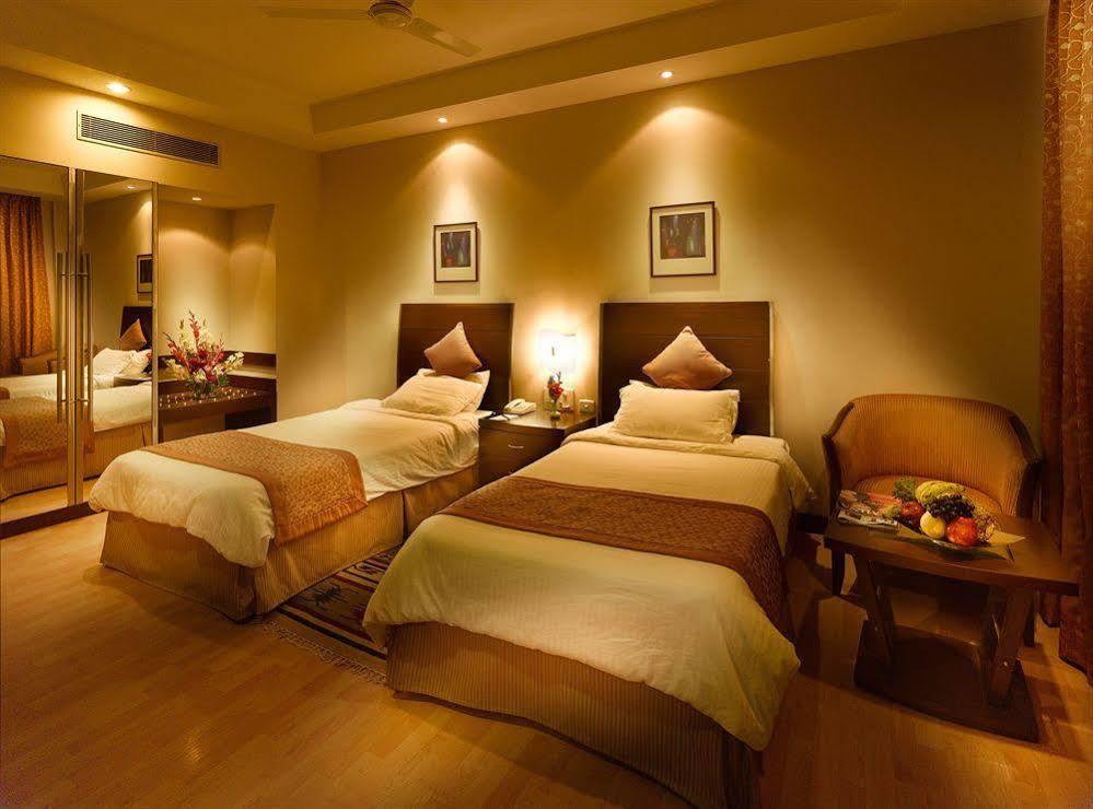 Hotel Hindusthan International, Waranasi Zewnętrze zdjęcie